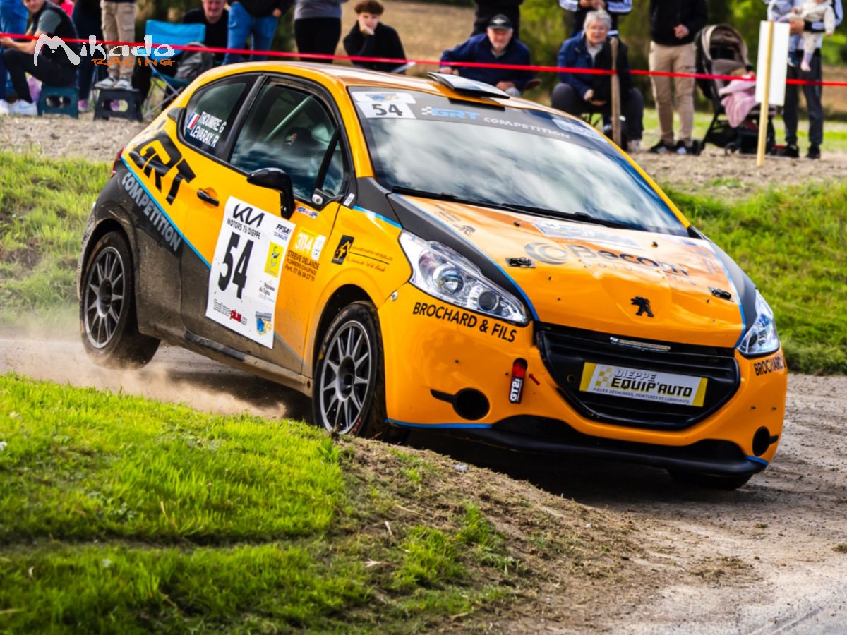 208 r2 – photo 1 sur 3