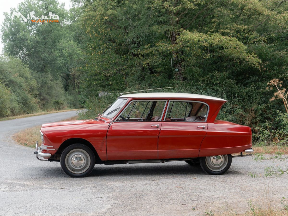 Citroen AMI 6 Berline – photo 6 sur 10