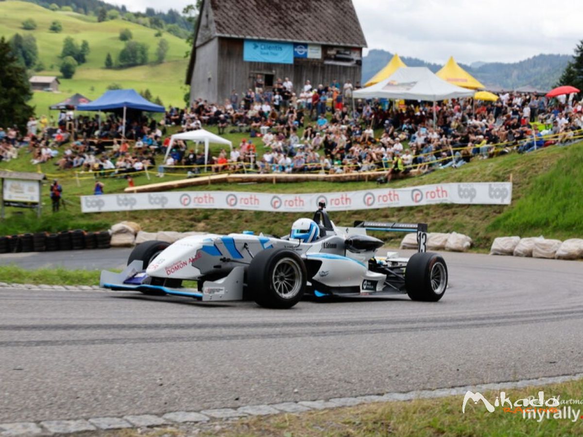 À vendre – Dallara F3 F308 evo F311 – photo 4 sur 5