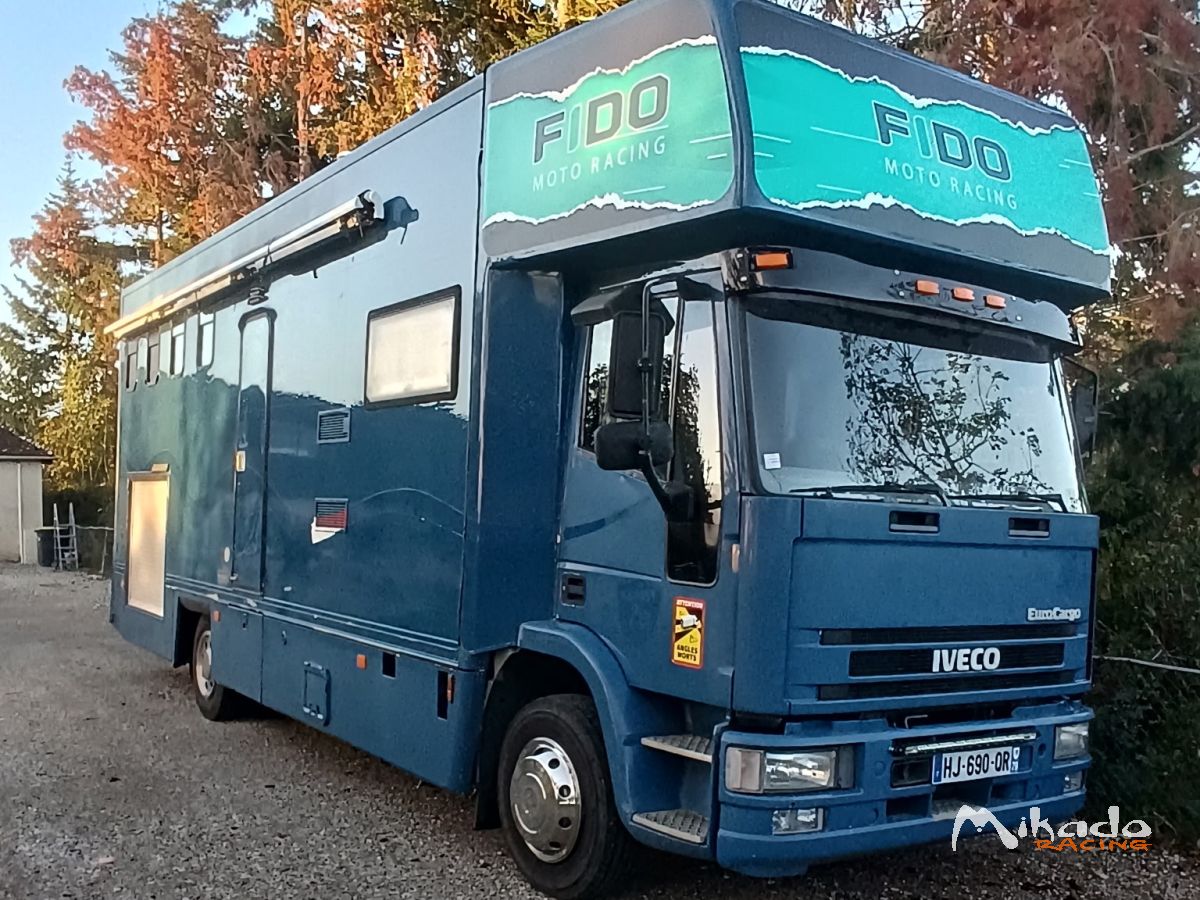 IVECO EUROCARGO CAMPING-CAR / VÉHICULE VASP 7 PLACES – photo 1 sur 8