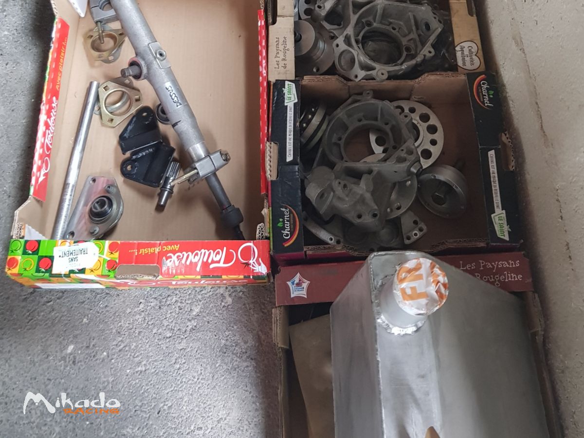 Vente châssis et pièces – photo 7 sur 8