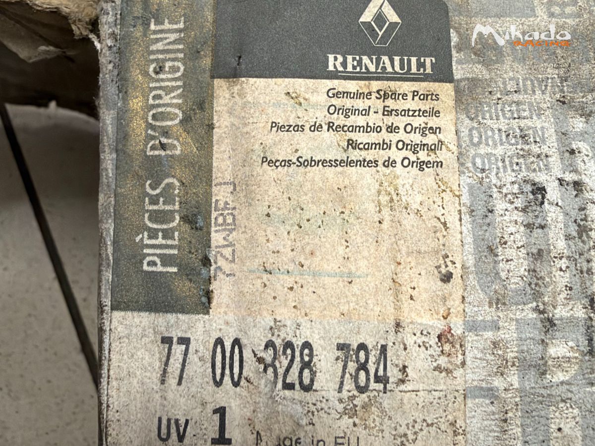 Pompe à essence Clio 16s – photo 2 sur 2
