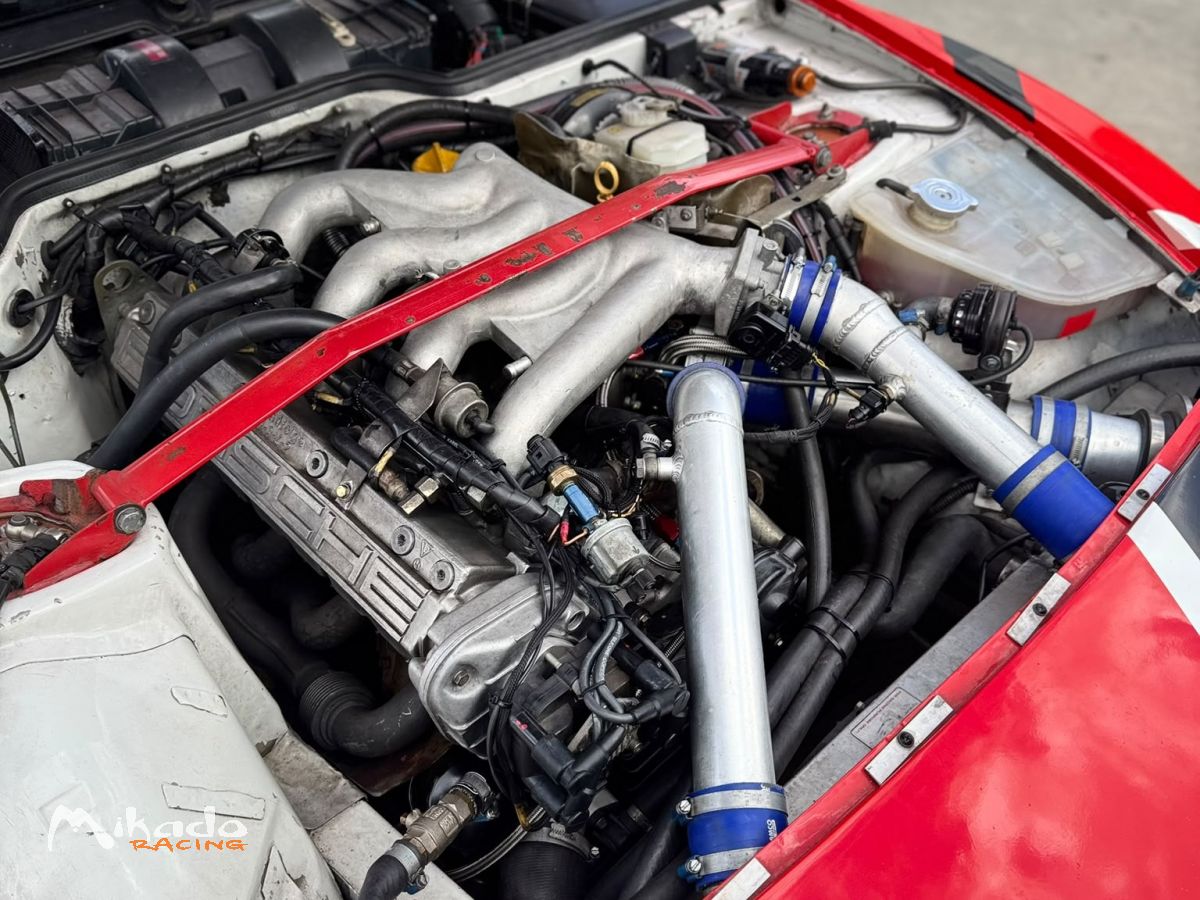 Porsche 944 turbo – photo 5 sur 5