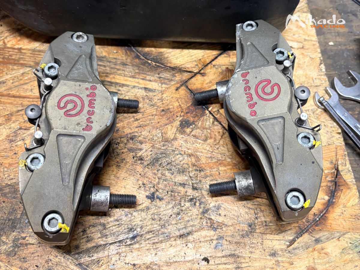 2 étriers brembo 2 pistons radial – photo 1 sur 3
