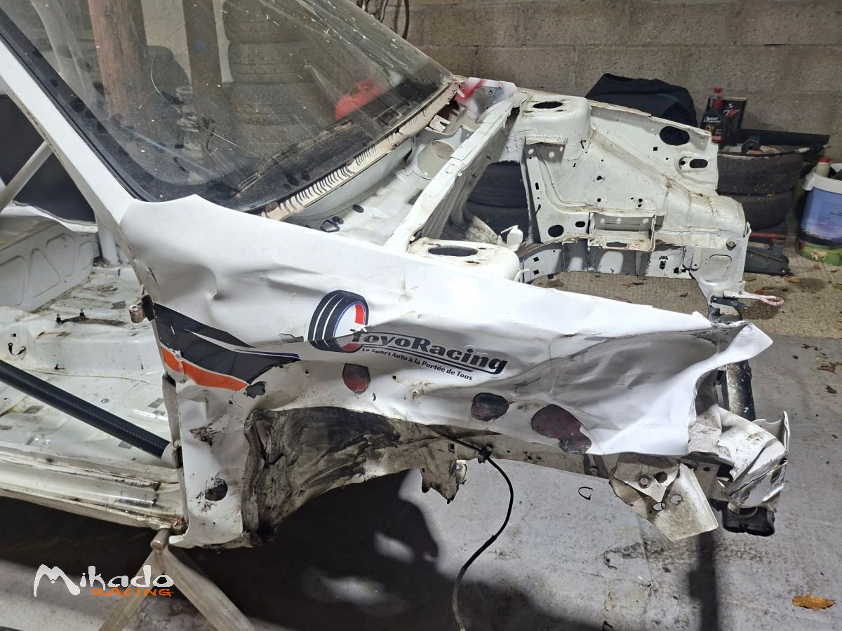 Caisse 106 accidentée – photo 6 sur 6