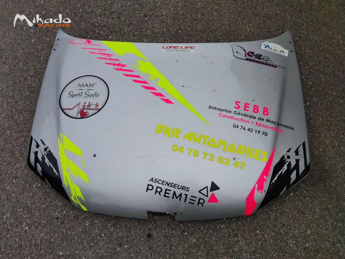 Capot fibre 106 – photo 1 sur 7