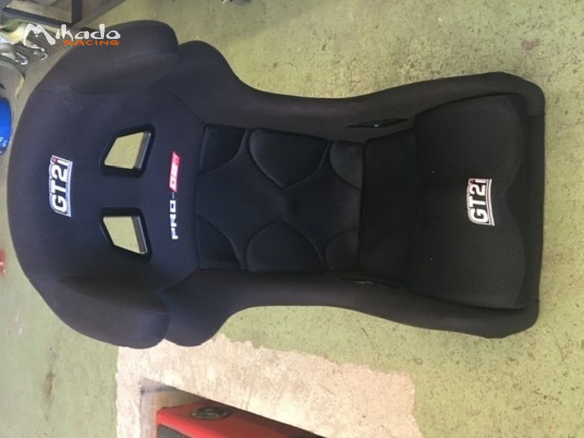 Bacquet GT2i – photo 1 sur 2