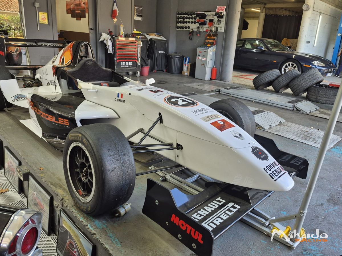 FORMULE 2 RENAULT TATUUS – photo 5 sur 10