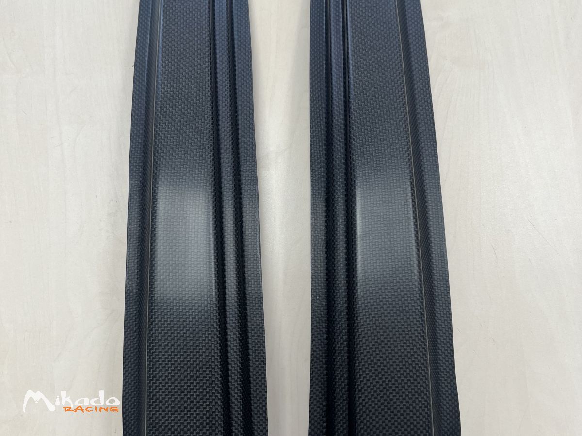 montant central de porte en carbone pour Lancia delta HF intégrale