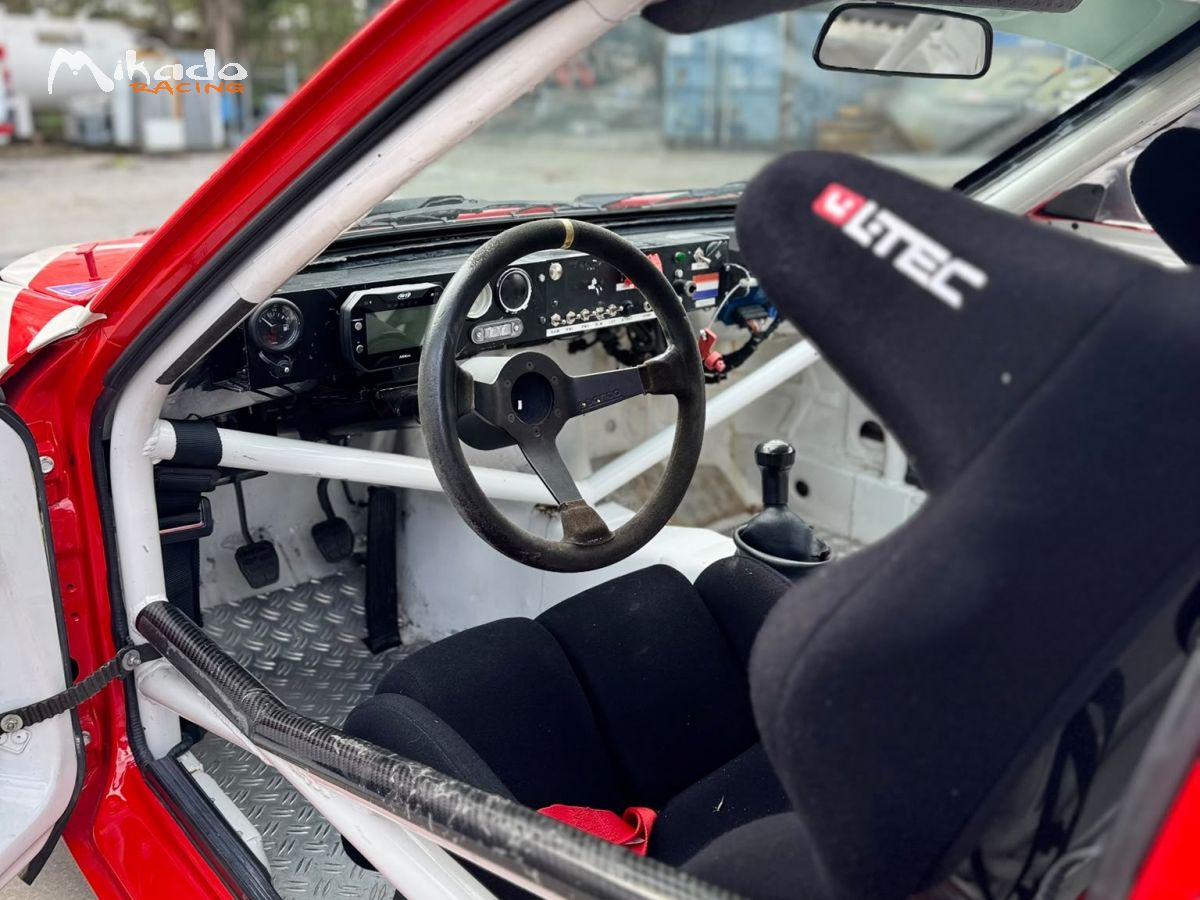 Porsche 944 turbo – photo 4 sur 5