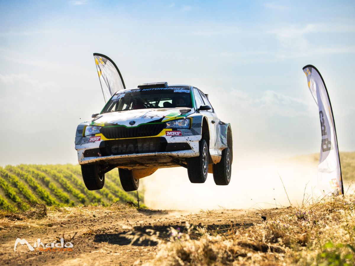Skoda Fabia Rally 2 EVO 120th edition – photo 3 sur 3