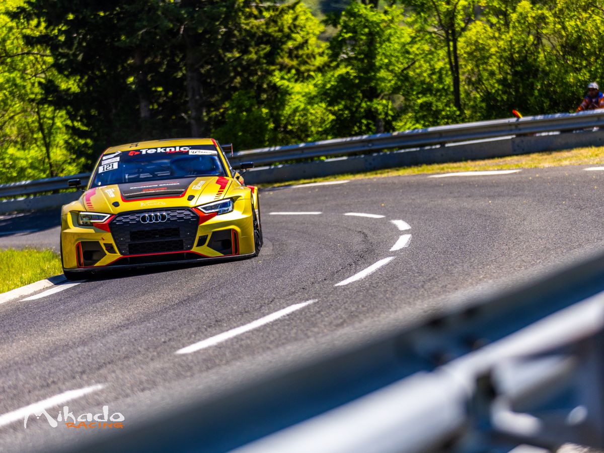Audi RS3 tcr DSG – photo 4 sur 4