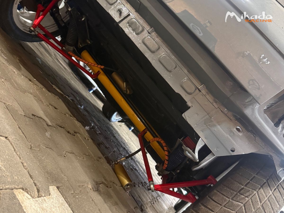 205 f2000 à remonter – photo 2 sur 5