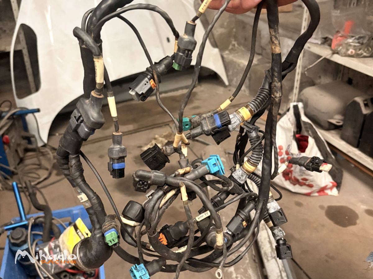 Lot de pièces ds3 r3 et r3 max – photo 8 sur 9