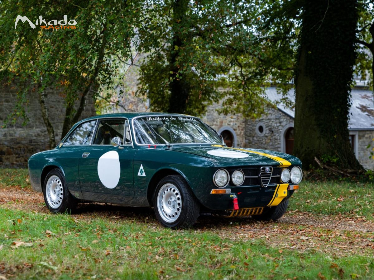 Alfa Romeo 1750 GT Veloce PTH FIA - Très bon état - Restaurée - Garantie – photo 1 sur 10