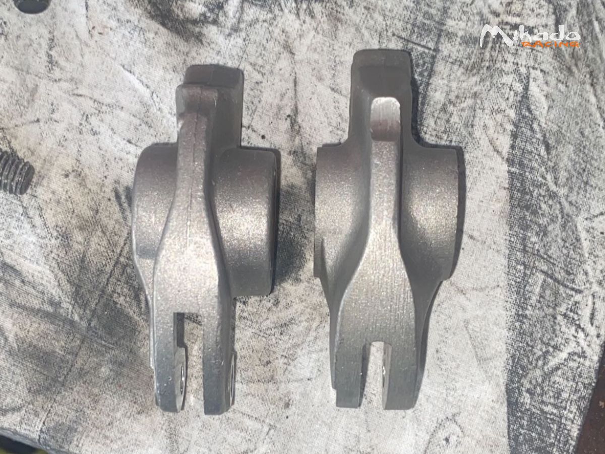 Moteur bmw e30 325i GroupeA – photo 7 sur 10