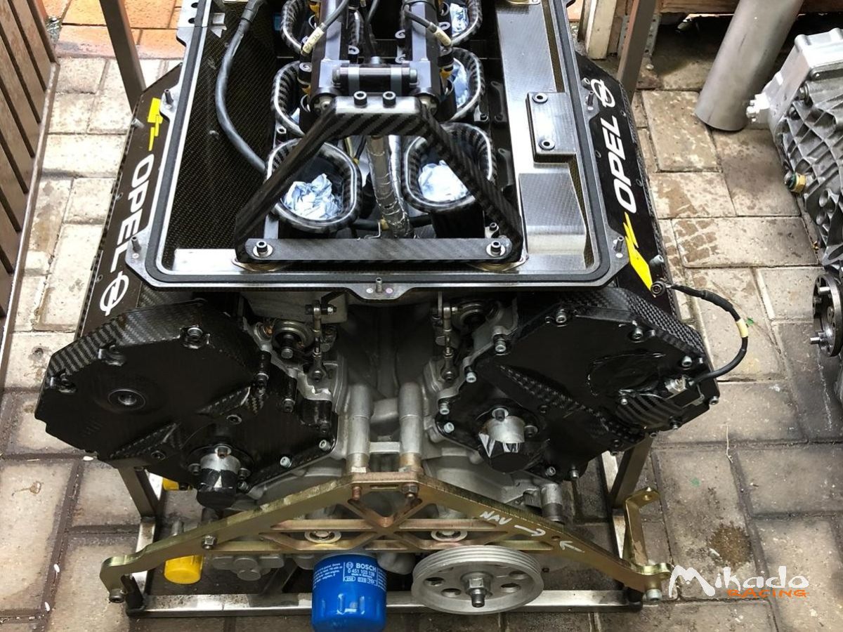 Opel DTM engine