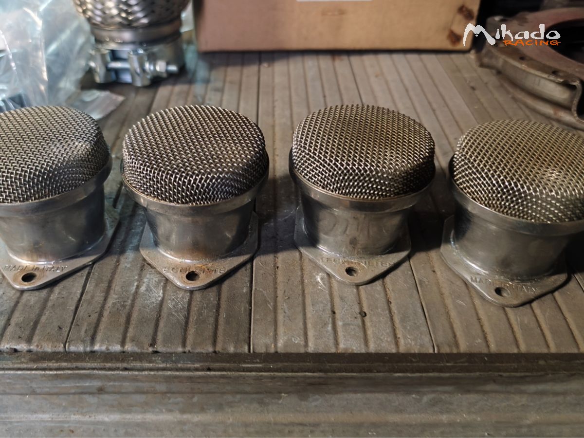 Cornet grillagés