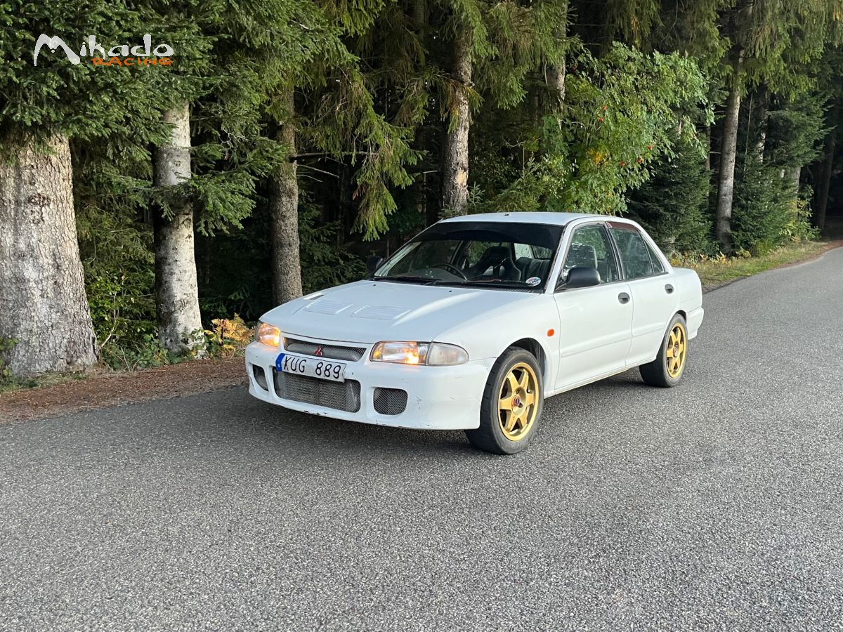 Mitsubishi Lancer Evo 1 RS – photo 1 sur 8