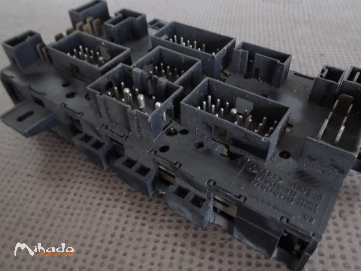 CENTRALE ELECTRIQUE 171941813D VW GOLF II – photo 1 sur 6