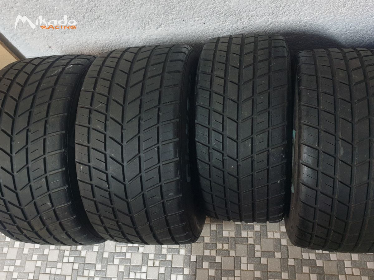 A vendre pirelli pluie 13 pouces – photo 1 sur 5