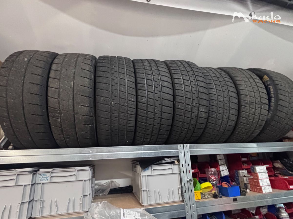 Lot de pneus Michelin 18p – photo 3 sur 4