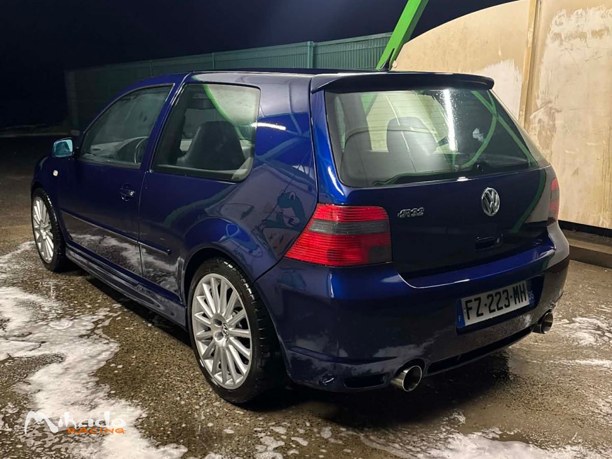 Golf 4 R32 entièrement restaurée (ex-RHD). – photo 2 sur 3