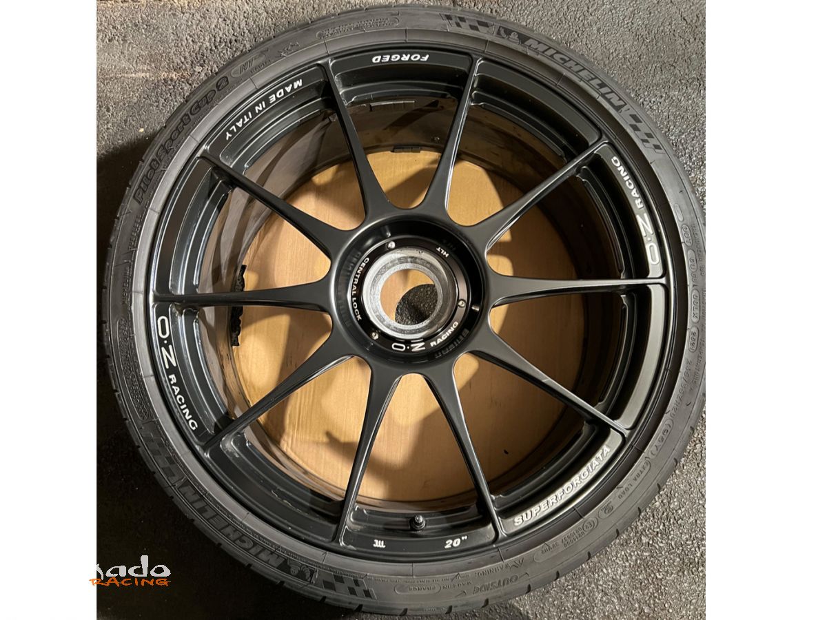 OZ SUPERFORGIATA CL 20' Porsche 911 991 – photo 2 sur 4