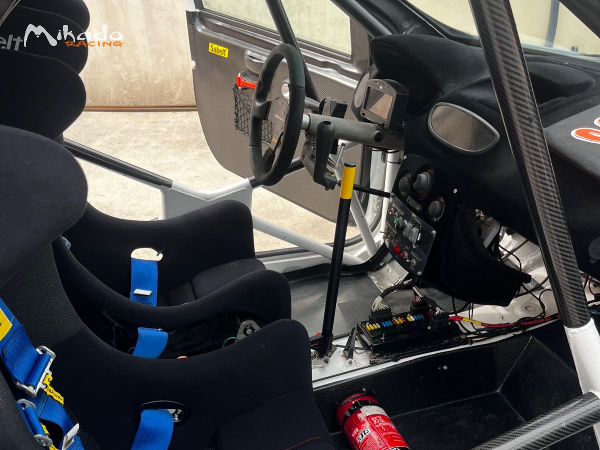 Renault Clio R3 acces – photo 4 sur 7
