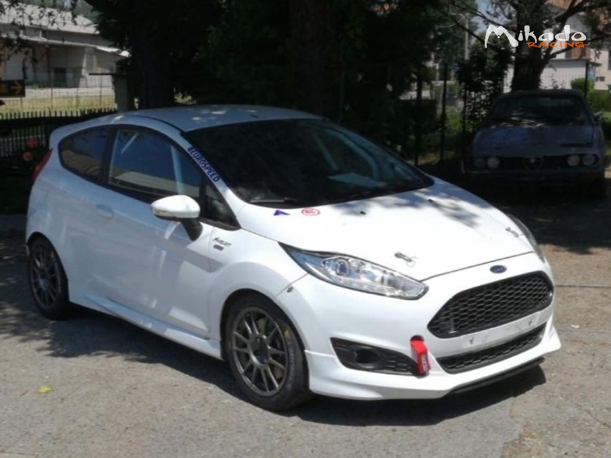 Vendo Ford fiesta rs plus 1.0 – photo 1 sur 8
