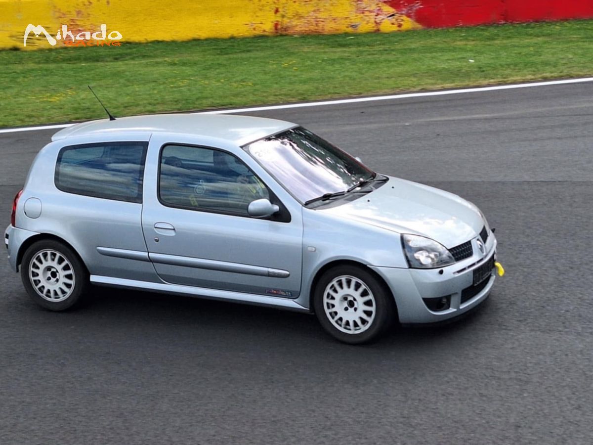 Clio 2 rs track tool – photo 5 sur 5