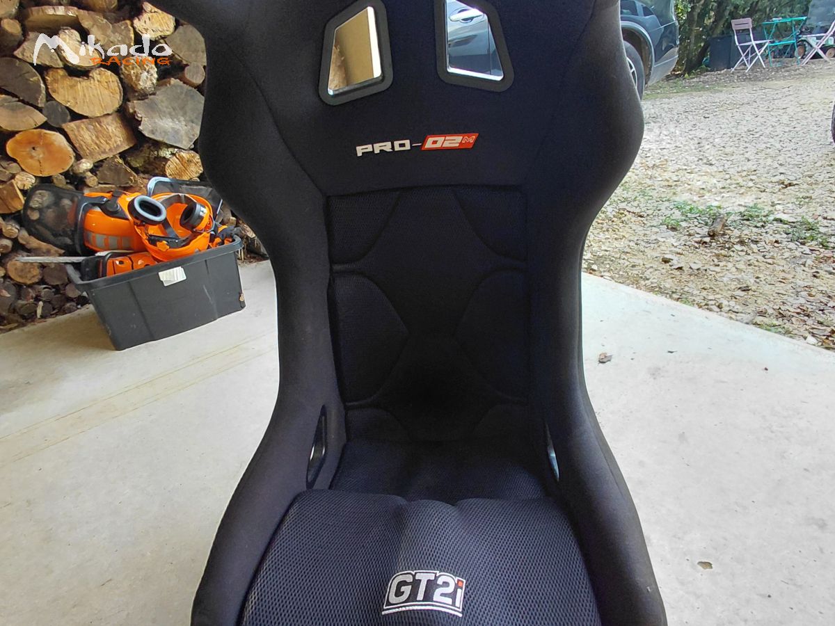 Siège baquet gt2i – photo 1 sur 3