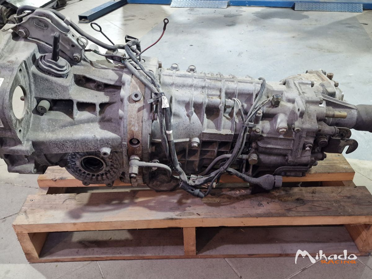 Subaru Impreza WRX STI MY 05 US boîte de vitesses et différentiel – photo 3 sur 8