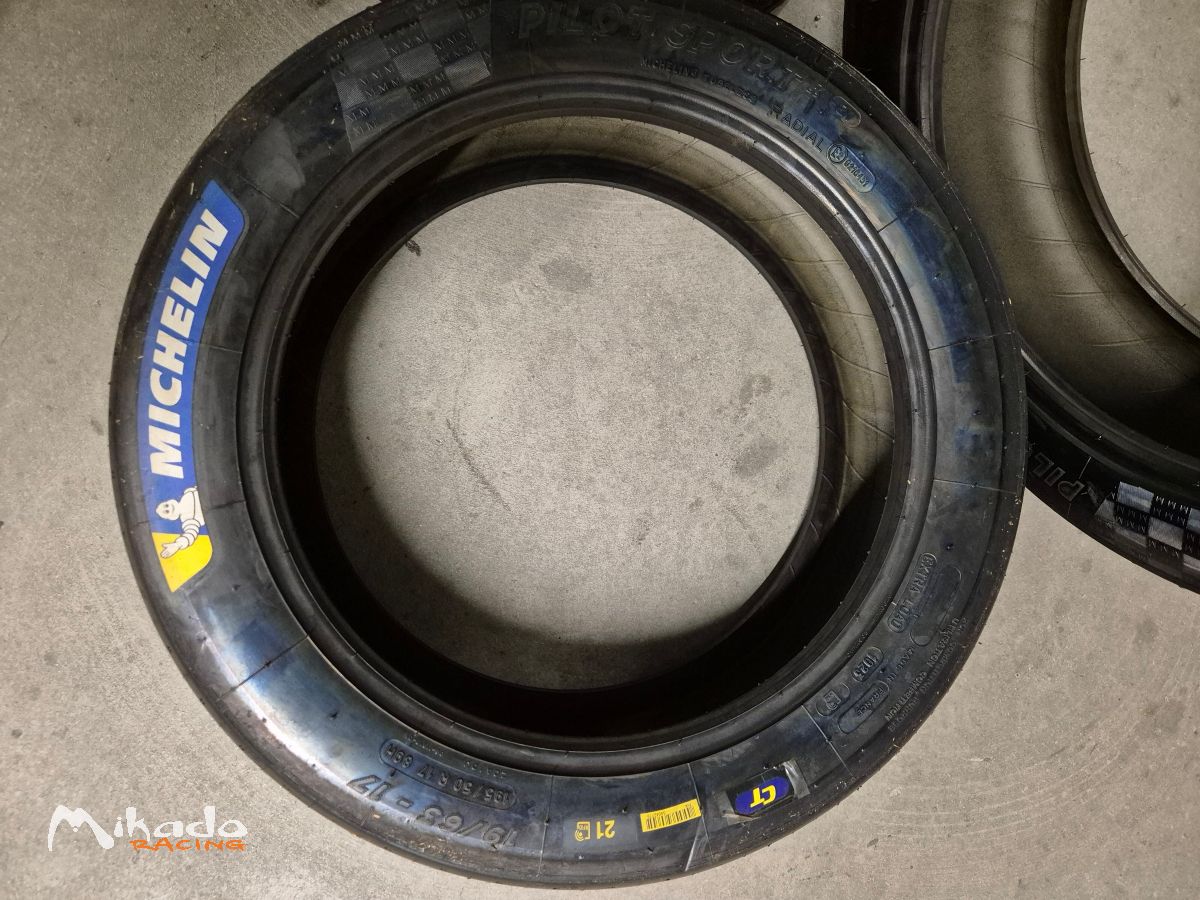 3 pneus neufs MICHELIN R21 17' – photo 1 sur 2