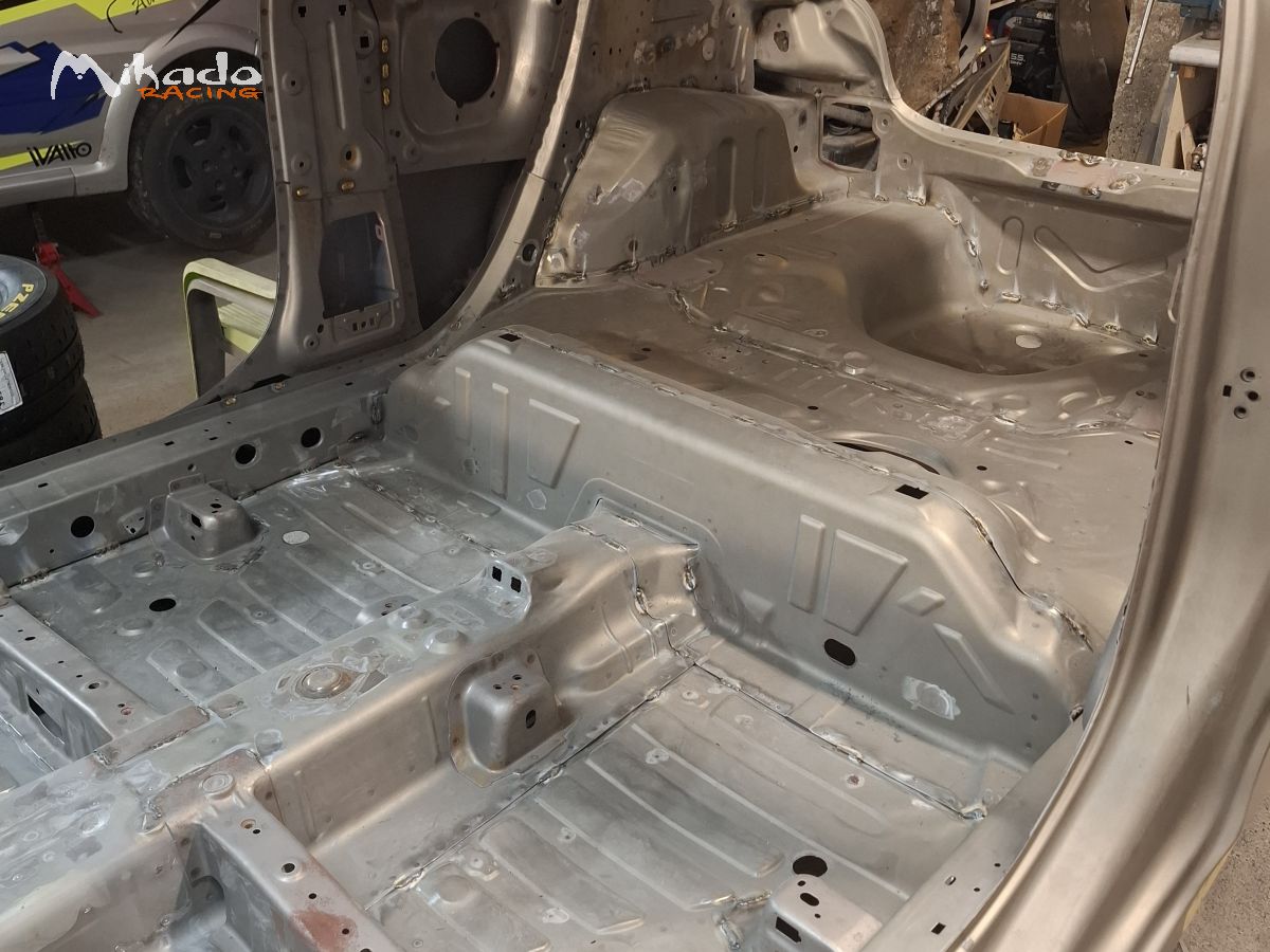 Caisse 208gti – photo 3 sur 4