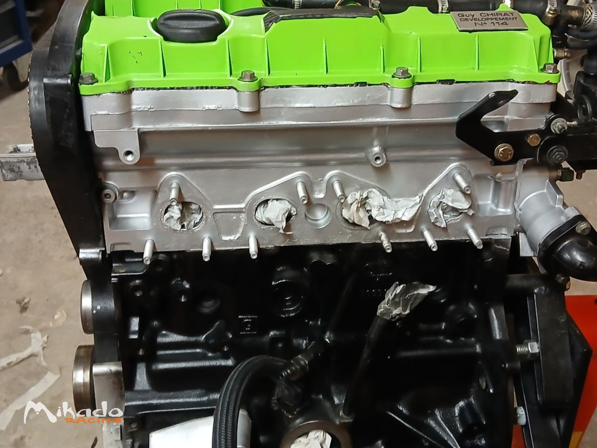 Moteur 106 f2000 12 – photo 2 sur 4