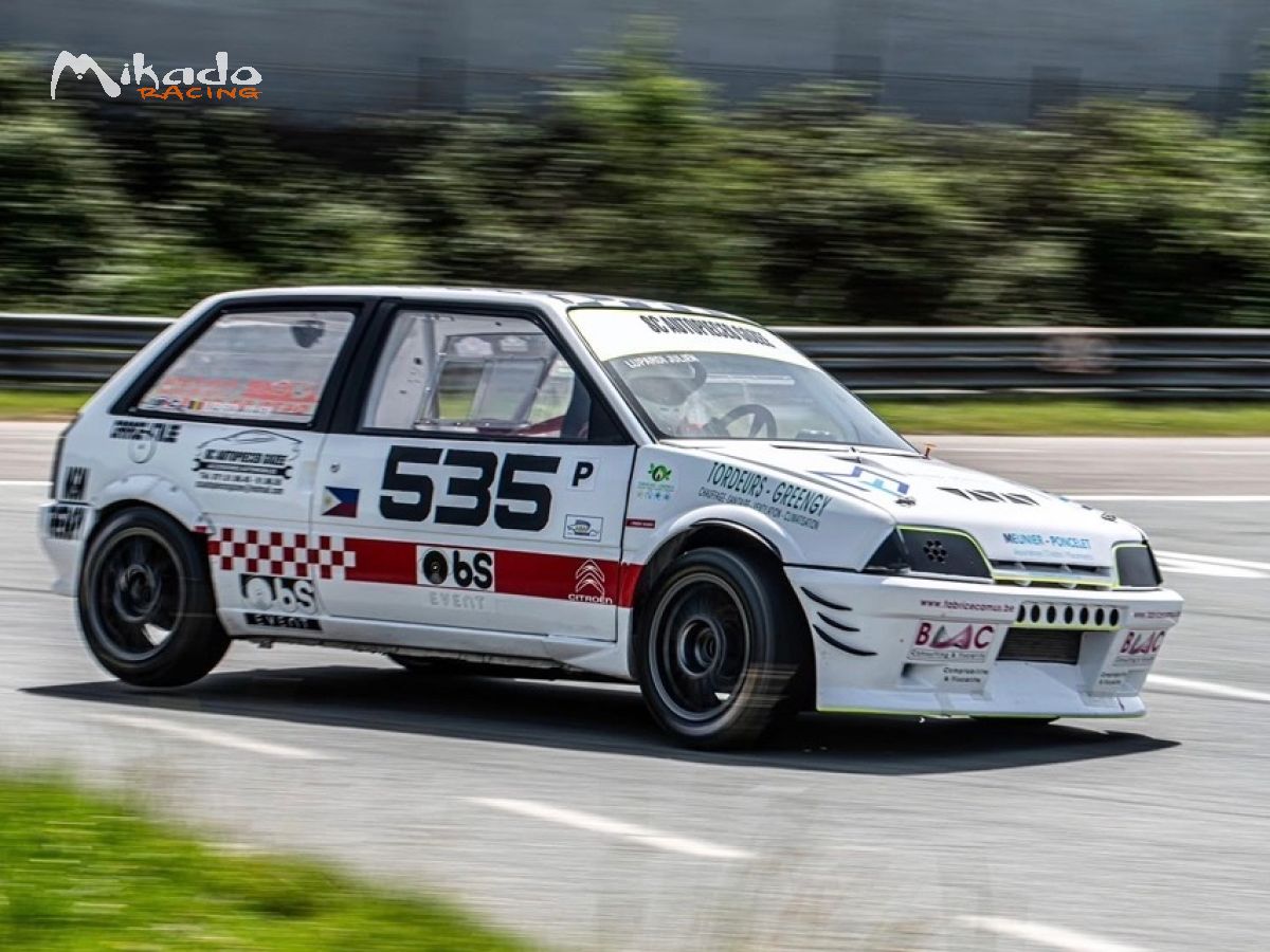 Citroen AX 16V – photo 2 sur 2