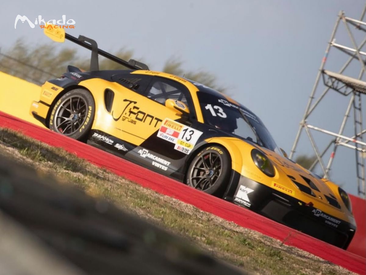PORSCHE GT3 CUP 992 – photo 3 sur 3