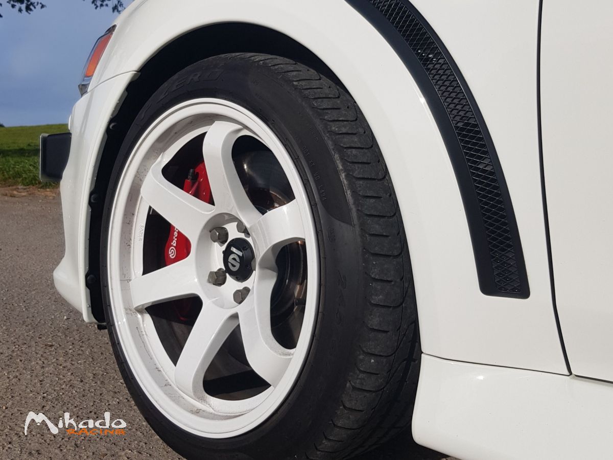 MITSUBISHI EVO X 2013 – photo 4 sur 8