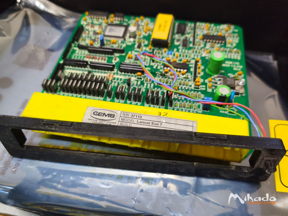 Boitier Ecu Gems Mitsubishi EVO 6 7 – photo 1 sur 3