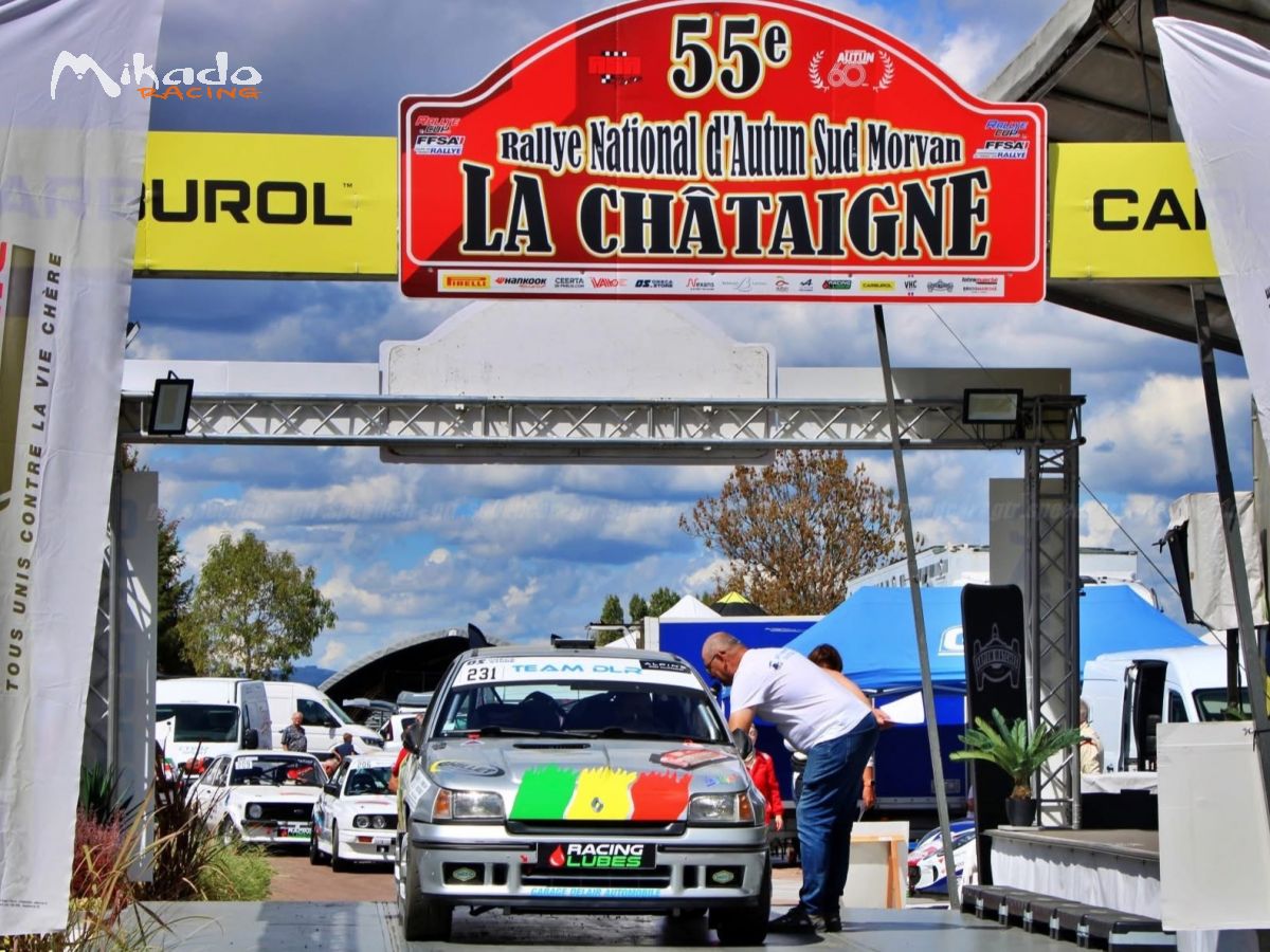 CLIO GROUPE A VHC FIA – photo 1 sur 3