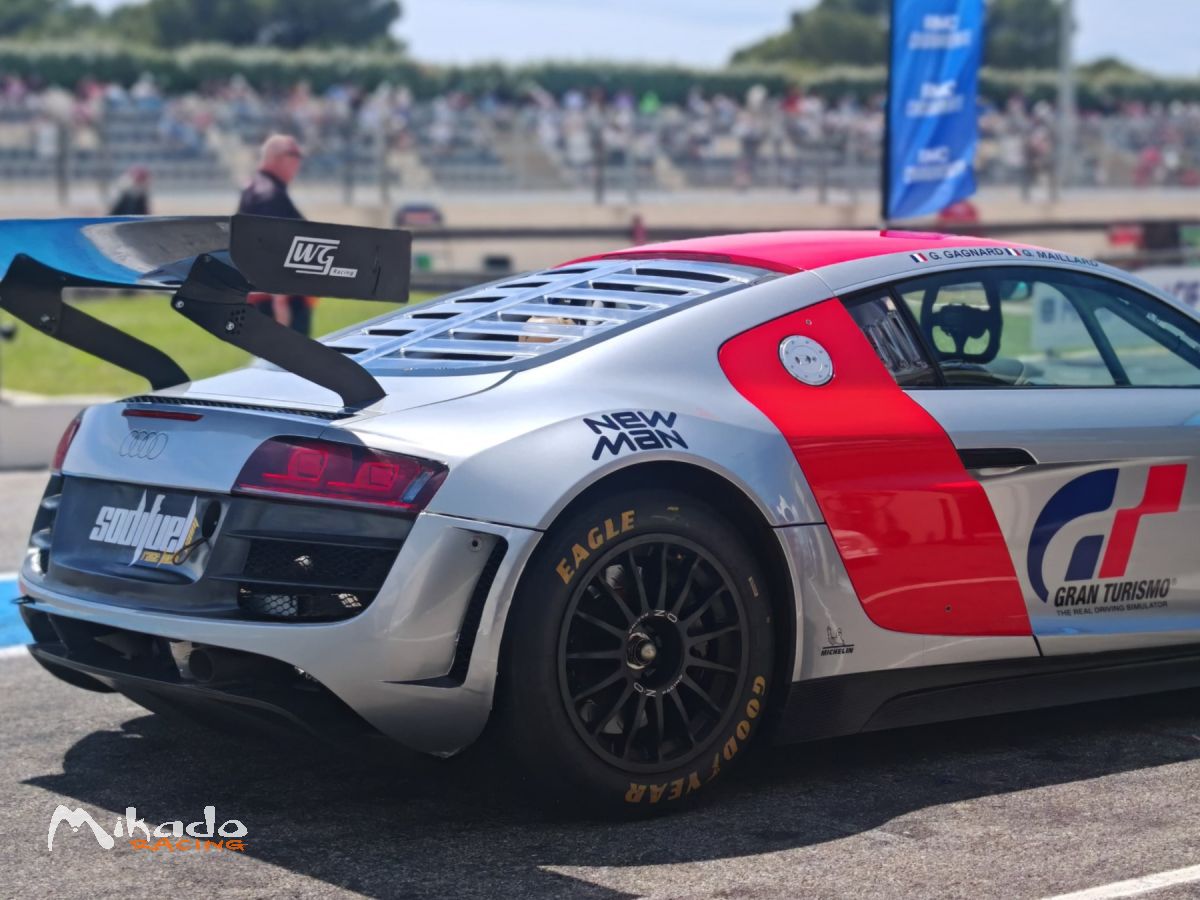 Audi R8 LMS GT3 – photo 2 sur 3