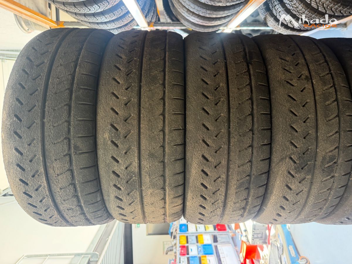 Pneu Michelin 20/63-17 R31
