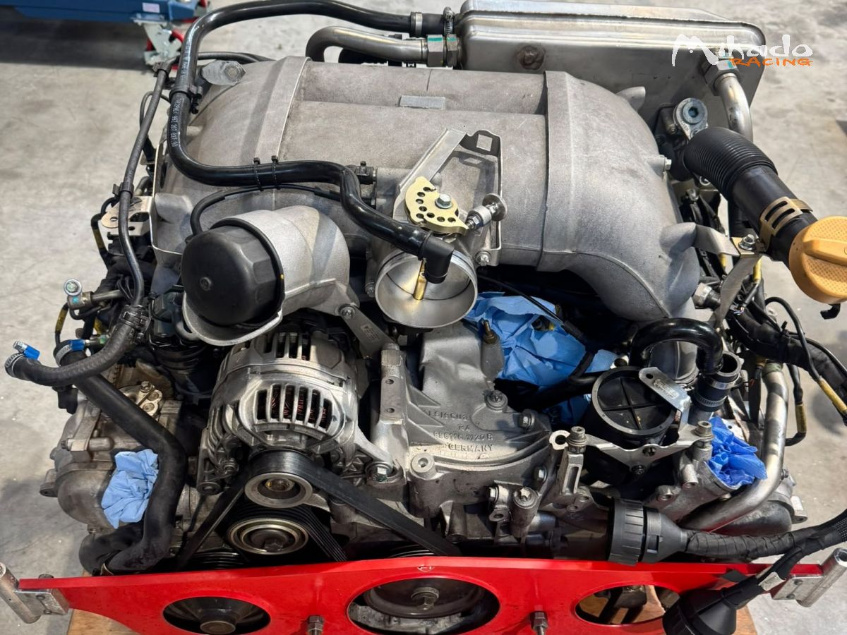 Moteur Porsche 997 cup 4L – photo 1 sur 3