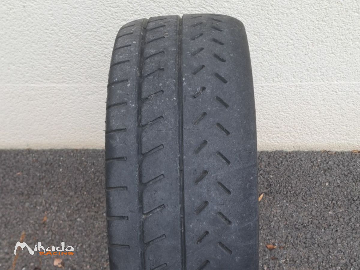 Pneus Michelin R21 19/63/17 – photo 3 sur 4