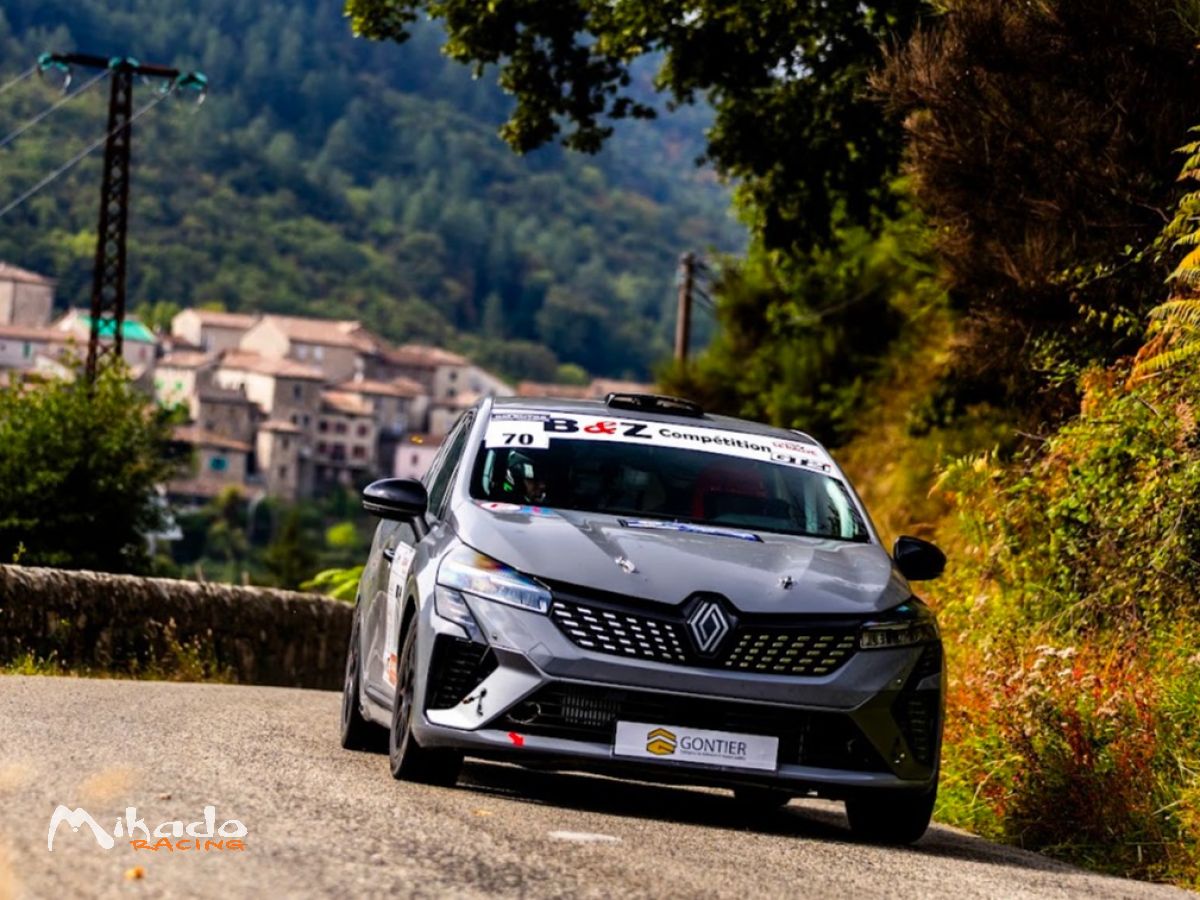 Clio RC5 – photo 1 sur 4