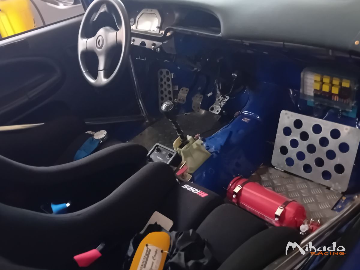 Renault Mégane 1 coupe (Cup) de 1997 – photo 4 sur 4
