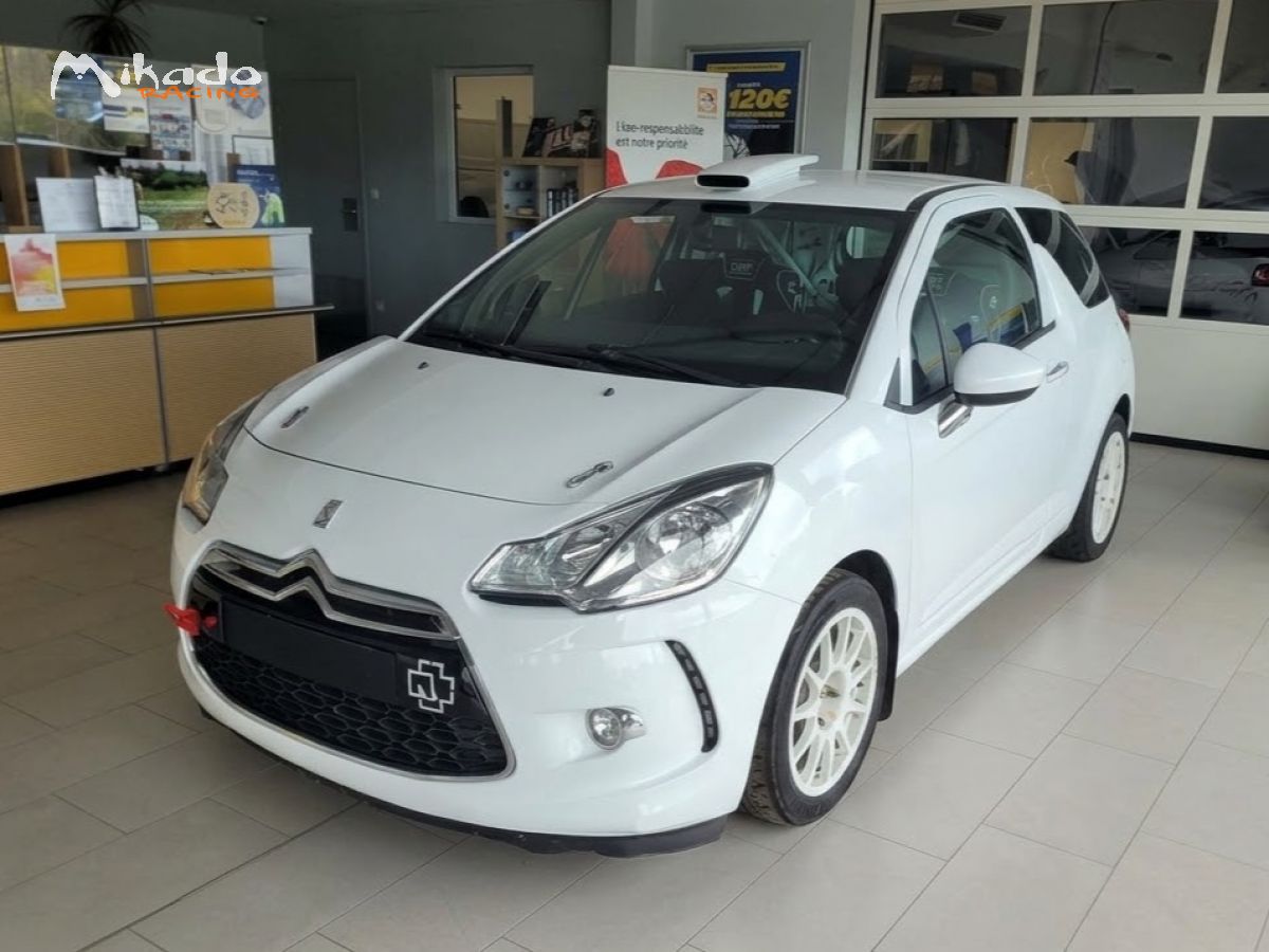 Location Citroën DS3 R1 (rallyes et cotes) – photo 1 sur 2