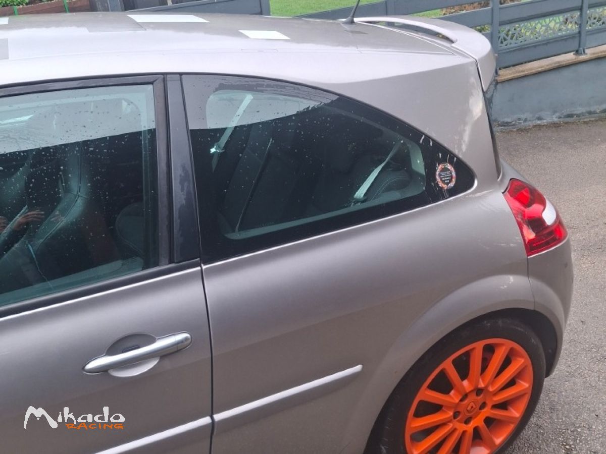 vds MEGANE 2 R26 F1 TEAM 1ere main – photo 3 sur 6
