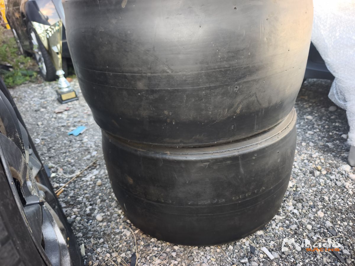 OZ racing rims 13 wirh new Avon tyres – photo 2 sur 5